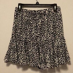 Flowey & Stretchy Skirt